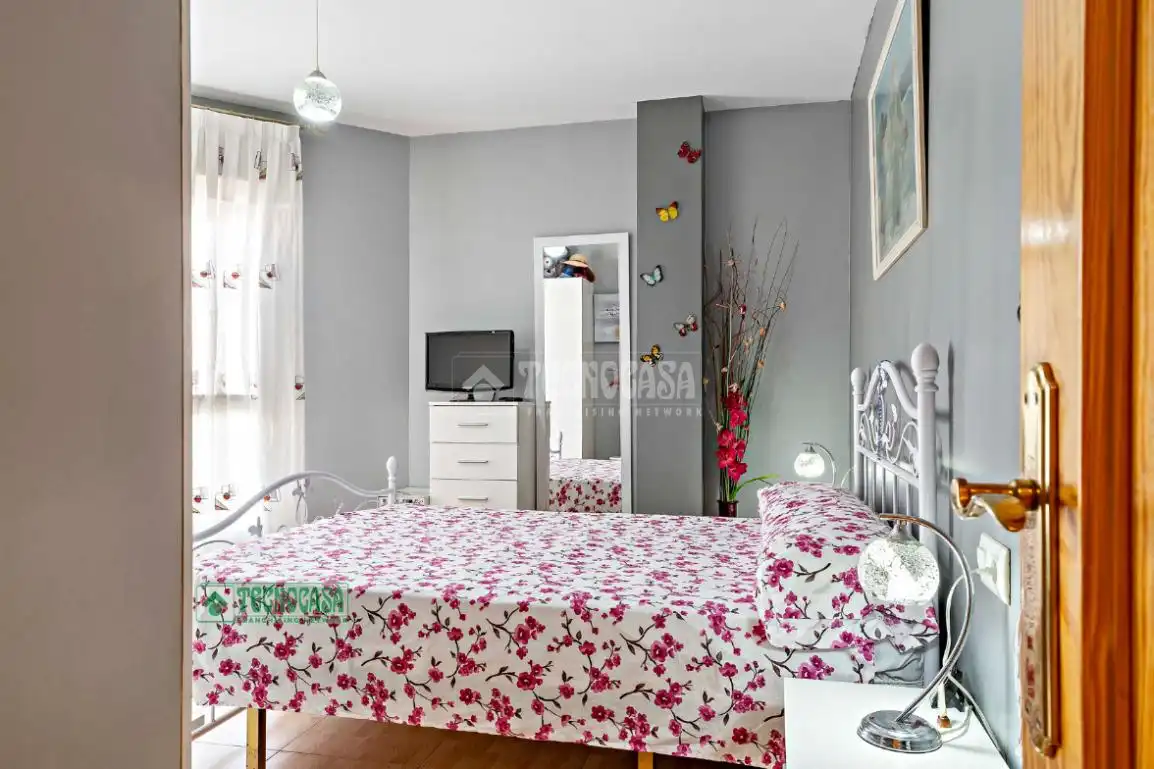 Habitación de Piso en venta en El Ejido con Terraza