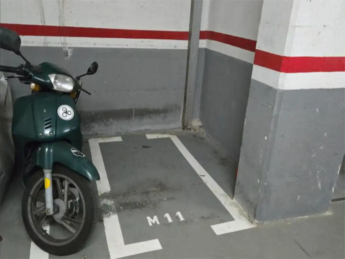 Parking de Garaje de alquiler en La Miranda - Can Candeler 