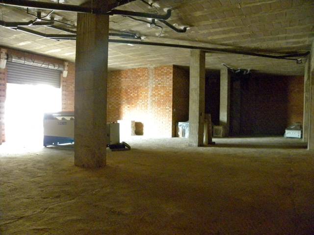 Local comercial en Alquiler en Carrer Amics del Corpus, 17 en Barrio de Benicalap