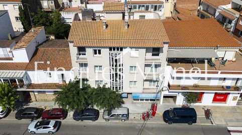 Foto 3 de Edifici en venda a De Girona, Eixample Residencial, L'Escala