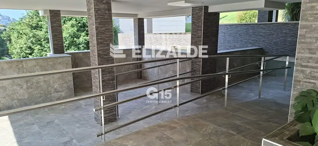 Flat with terrace for sale in Antiguo, imagen 5