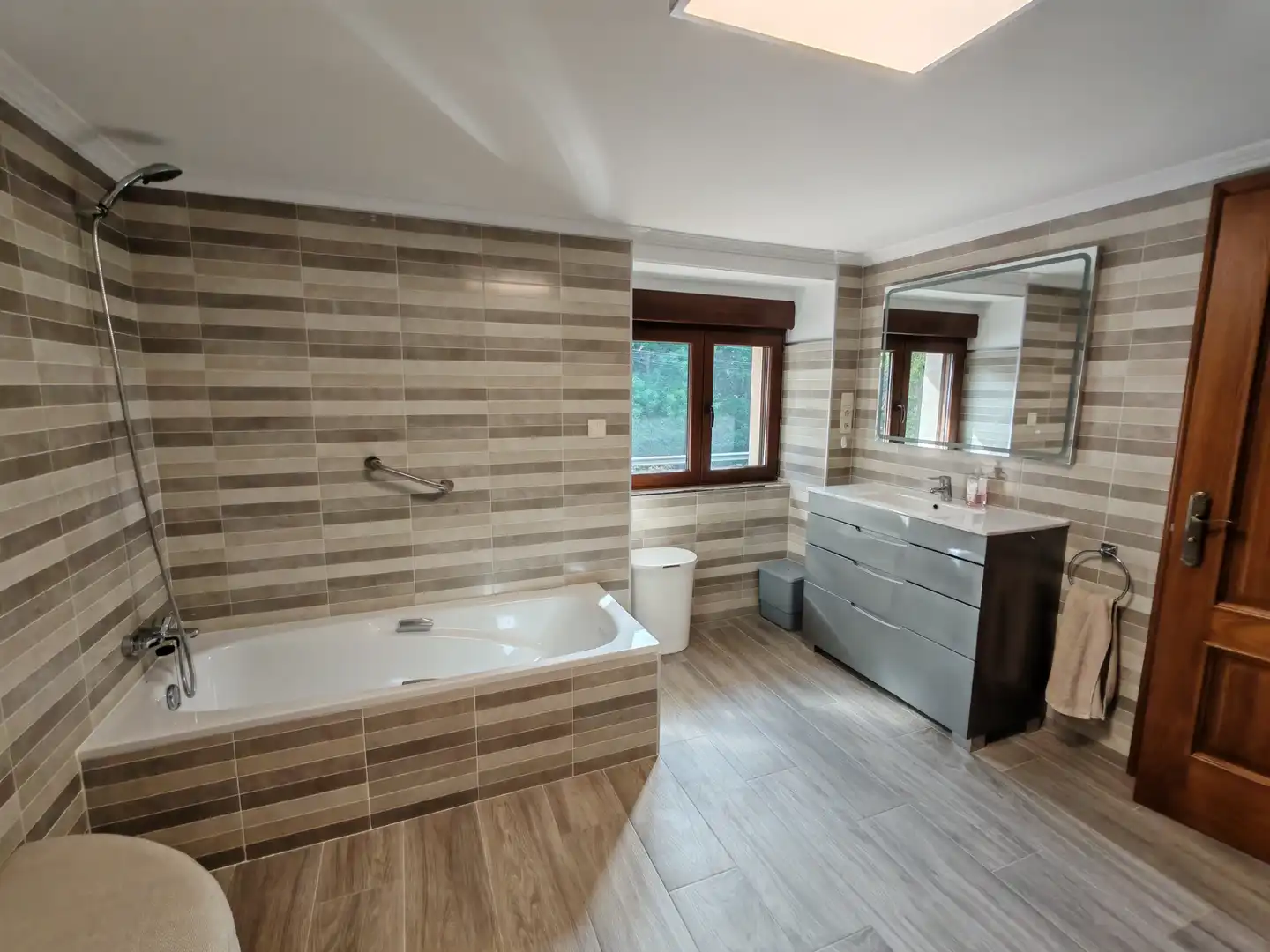 Baño de Casa o chalet en venta en O Pino  con Calefacción, Jardín privado y Trastero