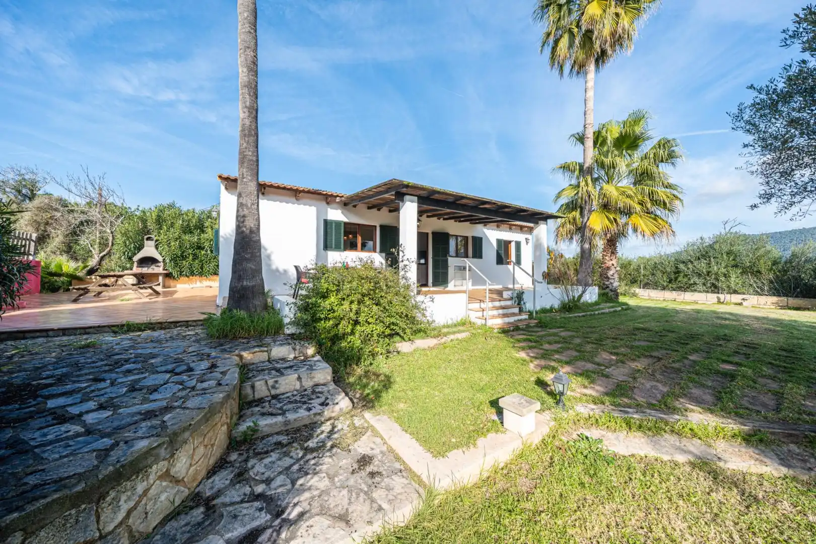 Außenansicht von Haus oder Chalet zum Verkauf in Son Servera mit Klimaanlage, Heizung und Privatgarten