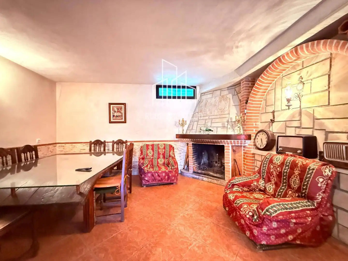Sala d'estar de Casa adosada en venda en Cabrerizos amb Calefacció, Jardí privat i Terrassa