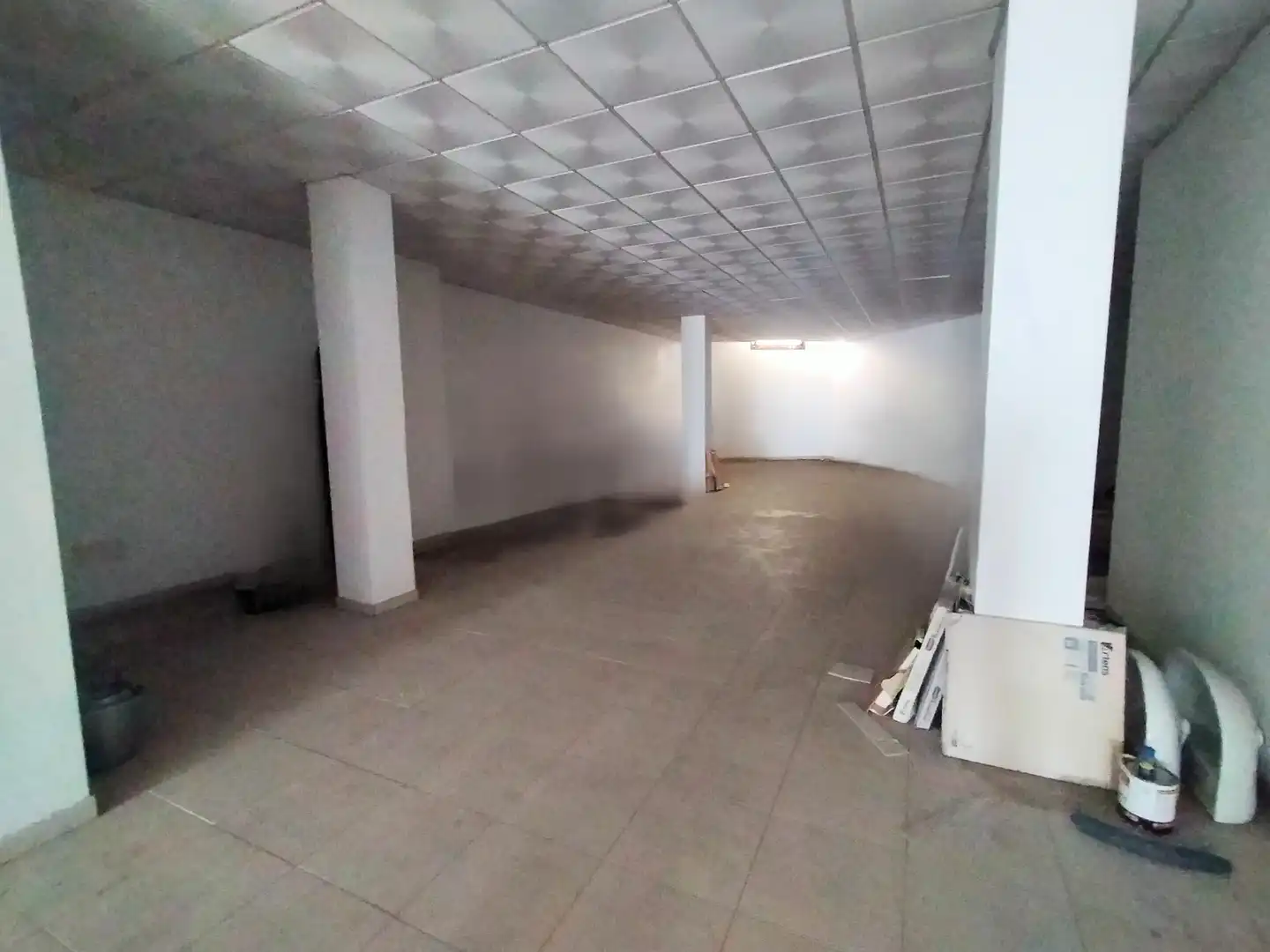 Local comercial en venda a Centro, imagen 3