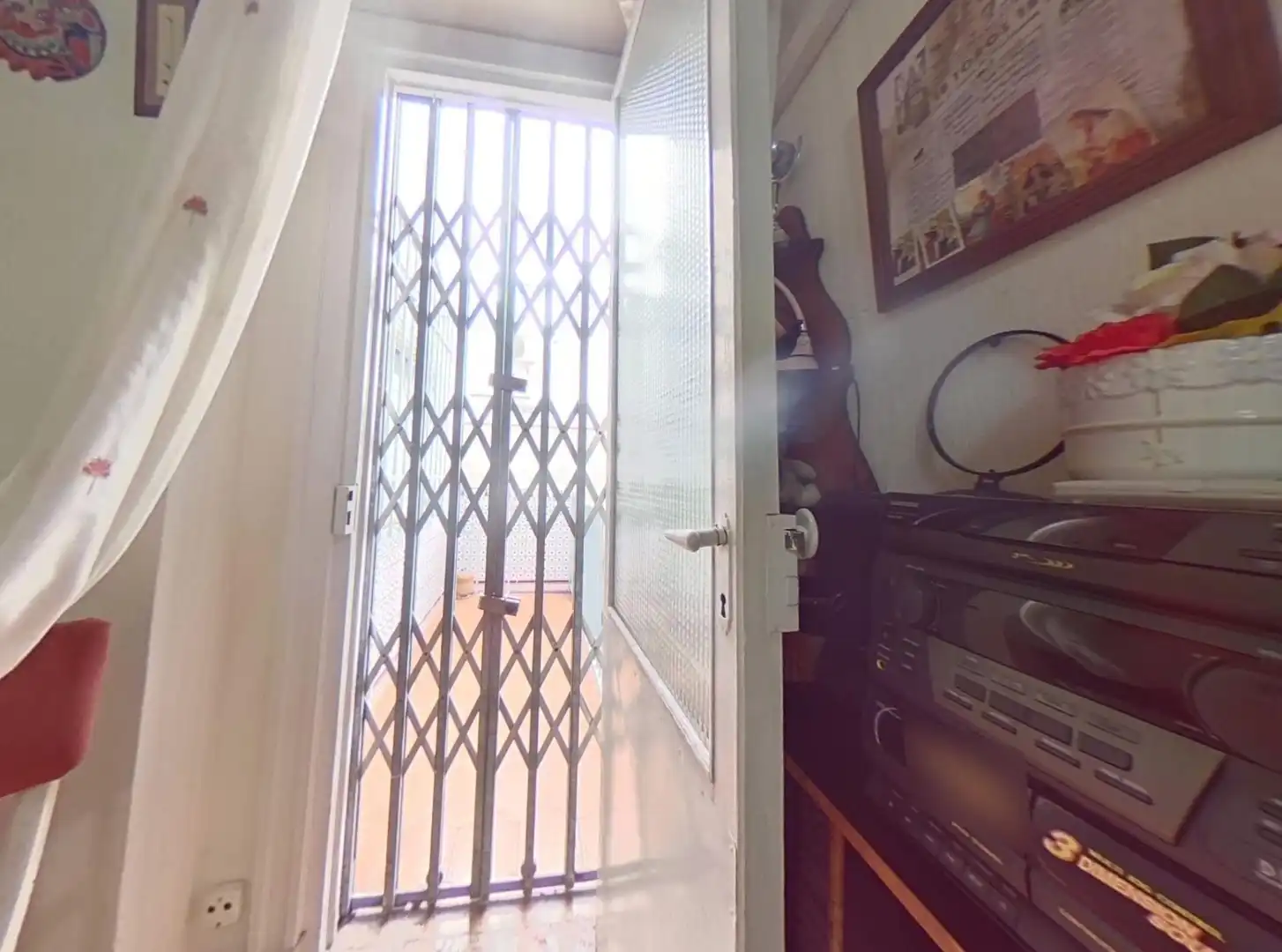 Flat for sale in Córdoba  with Air Conditioner, Terrace and Storage room