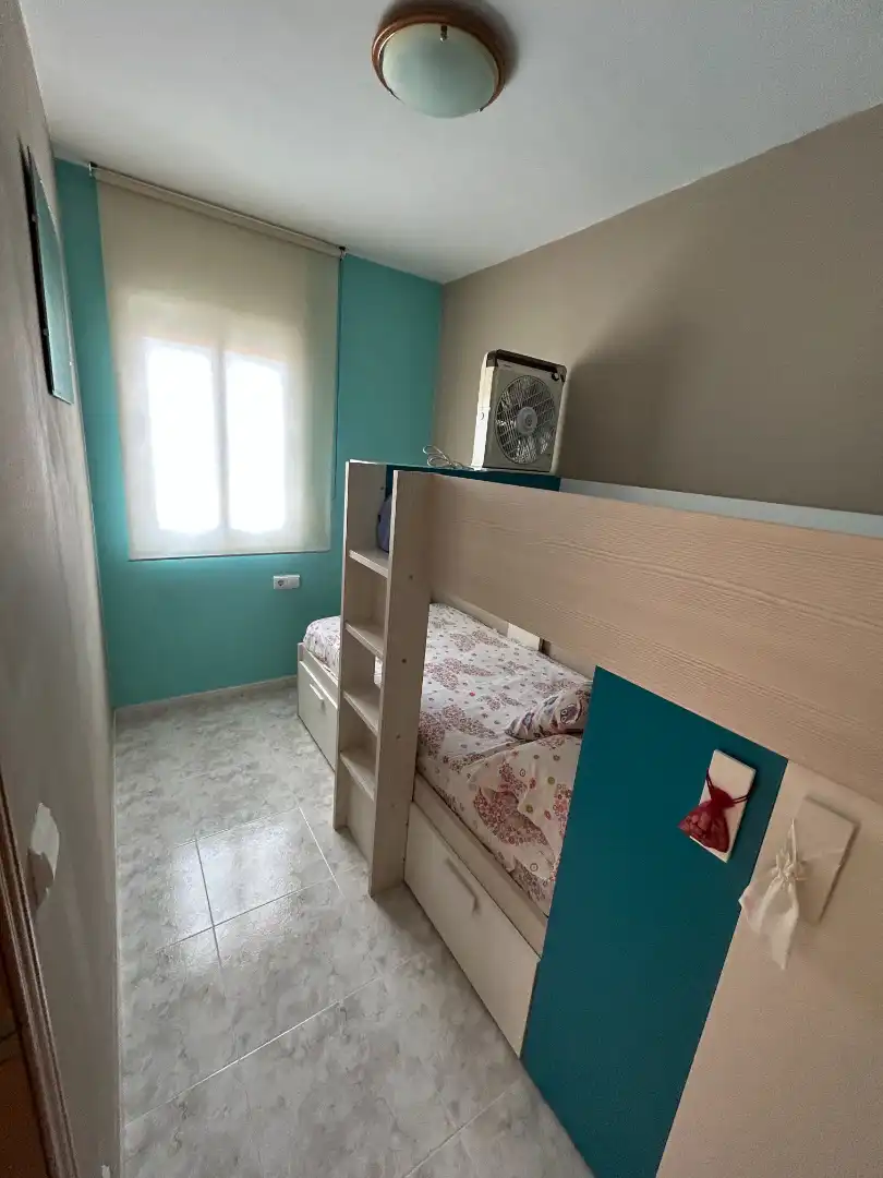 Schlafzimmer von Wohnungen zum Verkauf in Torredembarra mit Möbliert, Balkon und Gemeinschaftspool