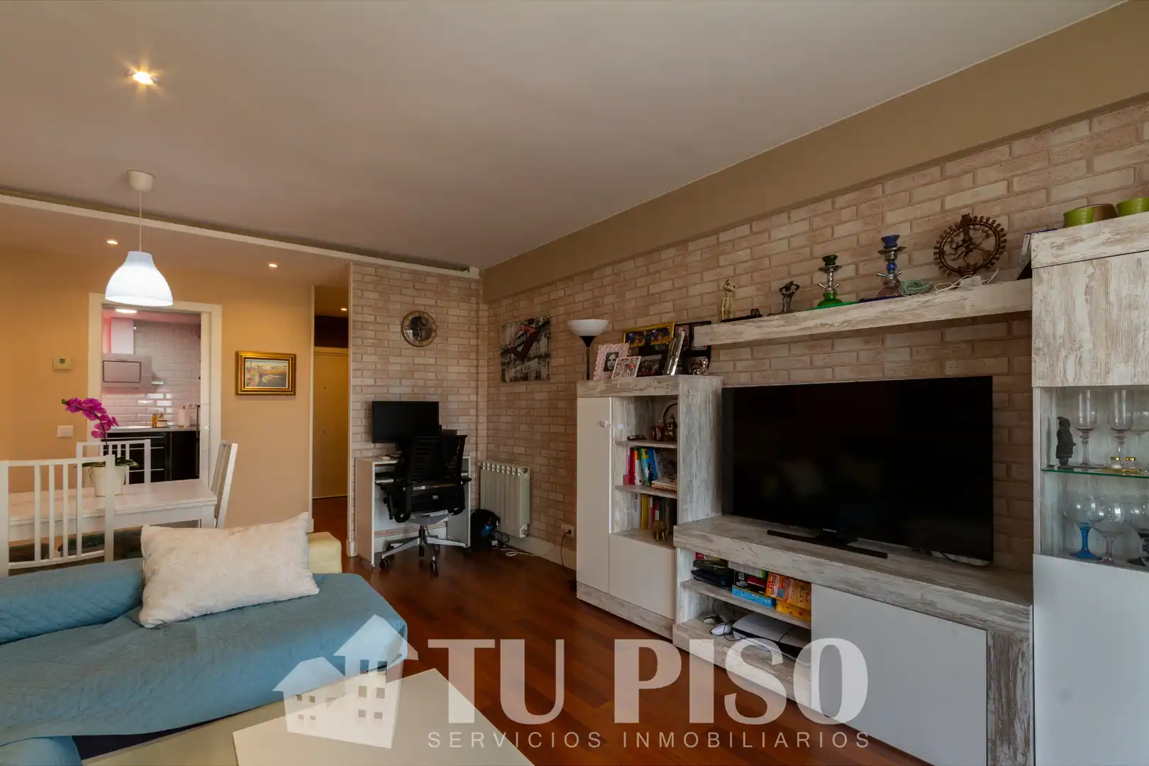 Sala d'estar de Pis en venda en Madrid amb Aire condicionat, Calefacció i Parquet