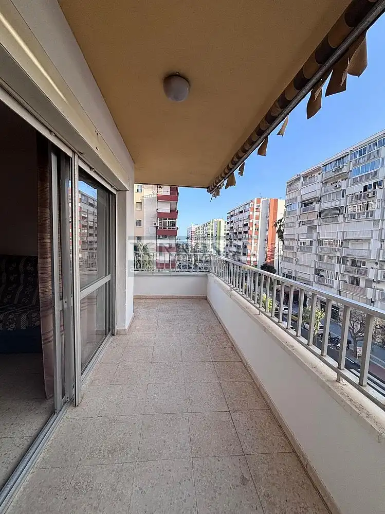 Mini appartamento con piscina in vendita a Torre del Mar