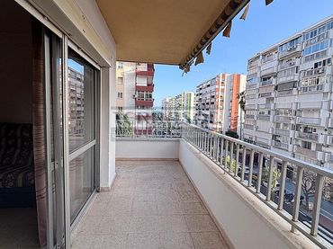 Appartement compact avec piscine à vendre à Torre del Mar
