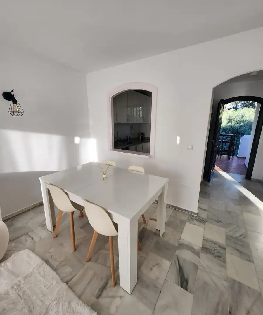 Comedor de Ático de alquiler en Estepona con Aire acondicionado, Amueblado y Se aceptan mascotas