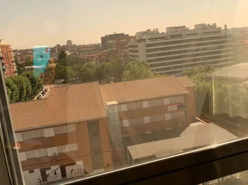 Wohnung zur Miete in Avenida de Camilo José Cela, 17, Guindalera