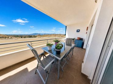 Flat with garden for sale in Puerto de la Torre - Atabal