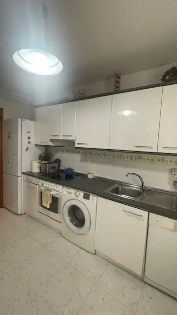 Cocina de Piso en venta en Portugalete con Calefacción, Jardín privado y Parquet