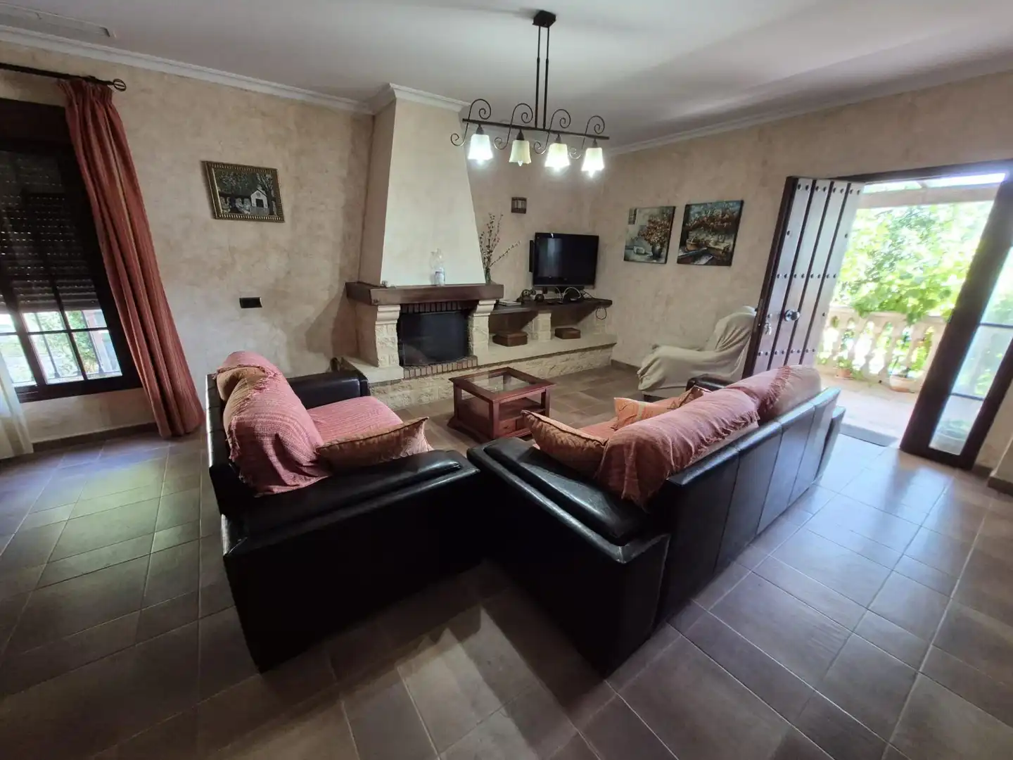 Sala d'estar de Casa o xalet en venda en Arcos de la Frontera