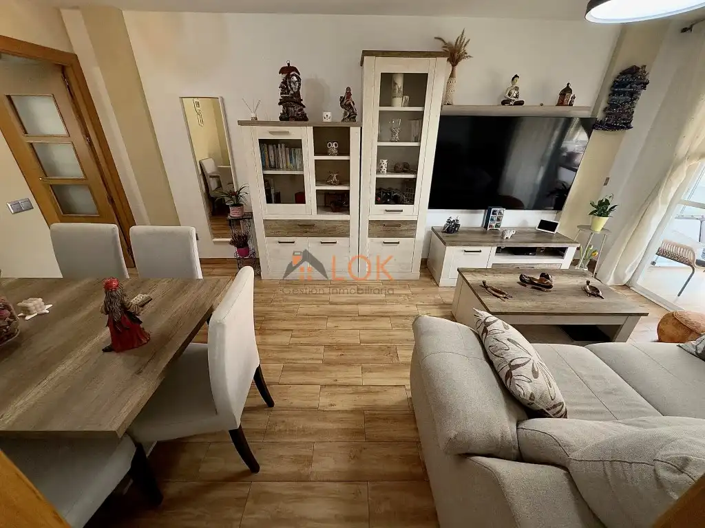 Living room of Flat for sale in Málaga  with Air Conditioner, Terrace and Furnished