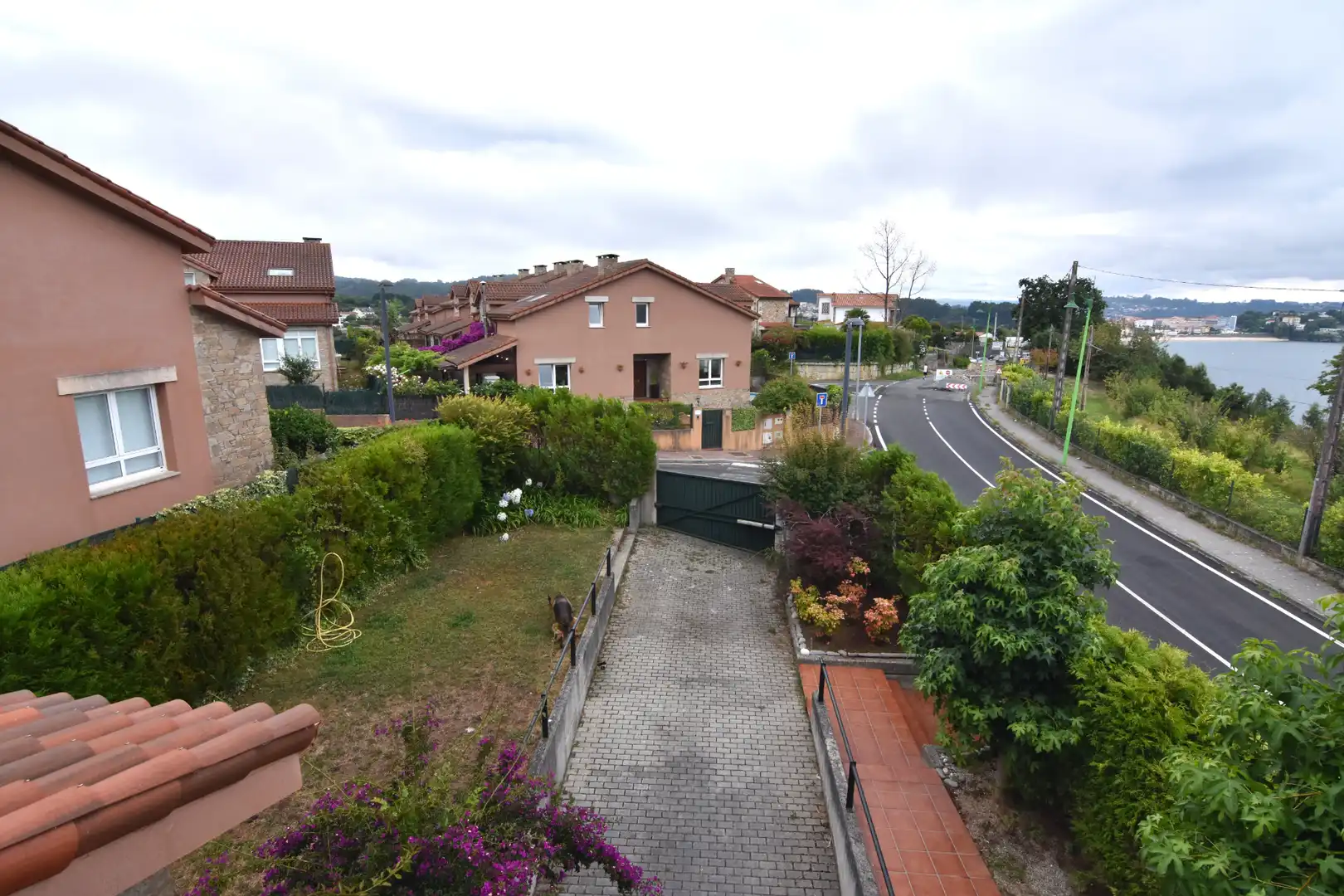 Jardín de Casa o chalet en venta en Miño con Calefacción, Jardín privado y Parquet