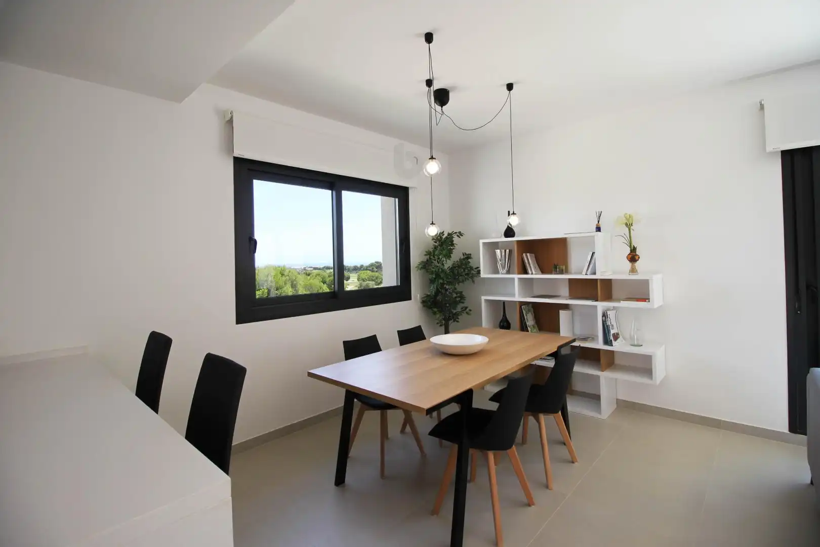 Apartamento con piscina en venta en El Pinar de Campoverde, imagen 5