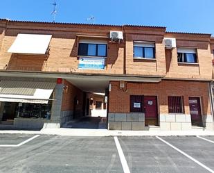 Vista exterior de Pis en venda en Gálvez