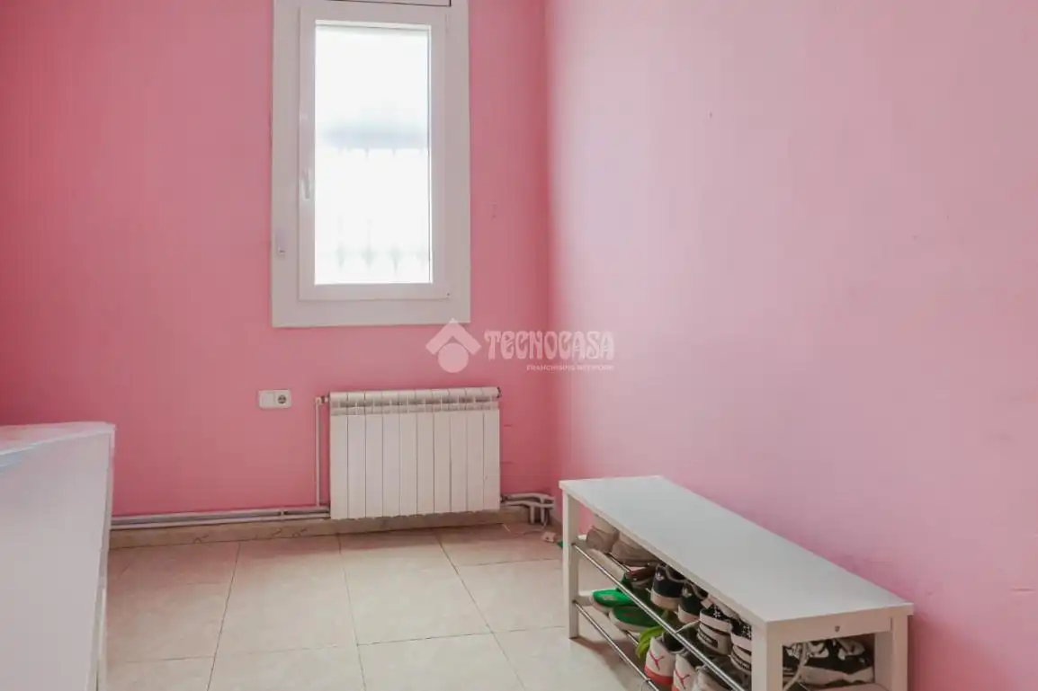 Schlafzimmer von Einfamilien-Reihenhaus zum Verkauf in Martorelles