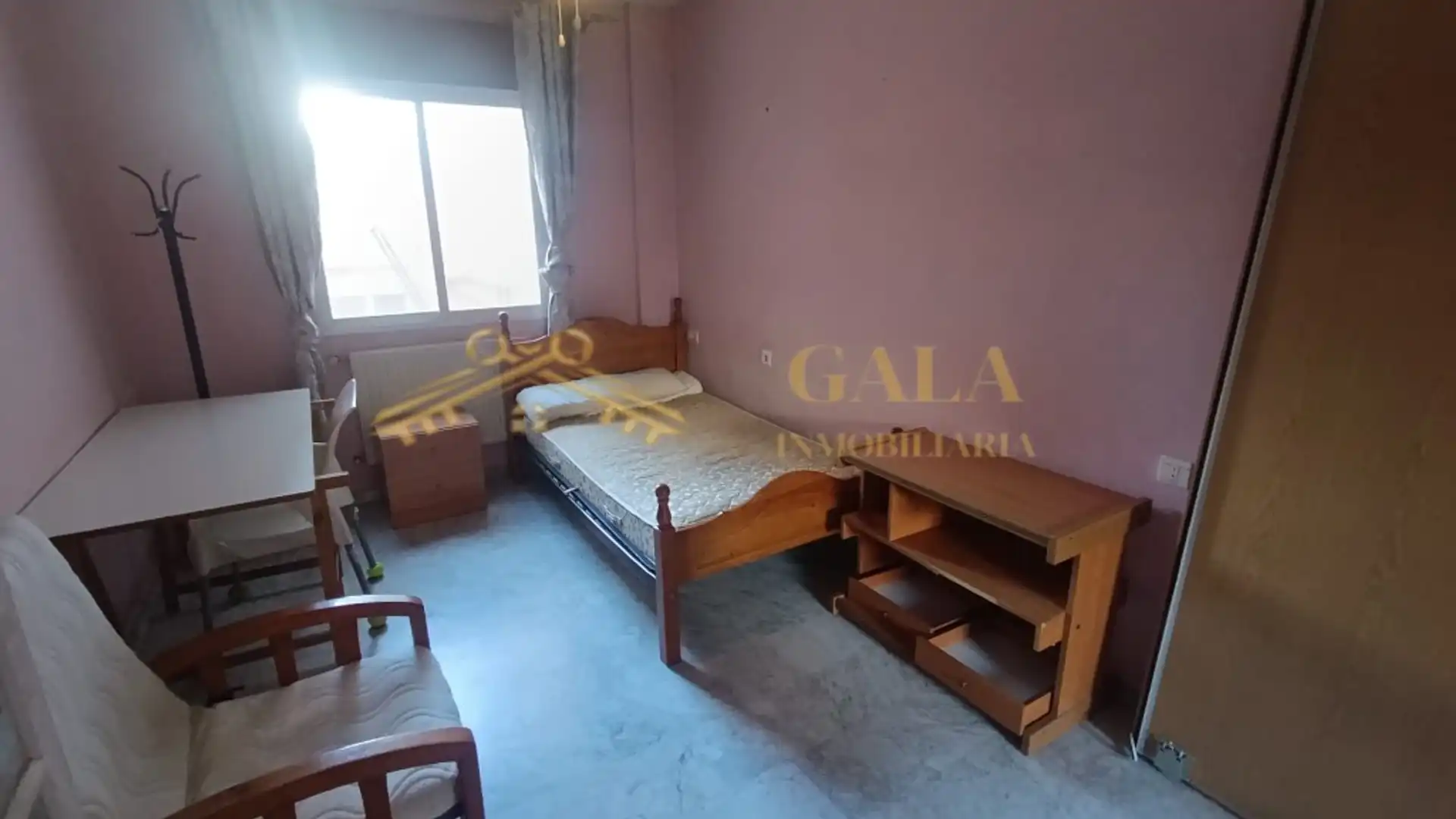 Room in Casco Antiguo