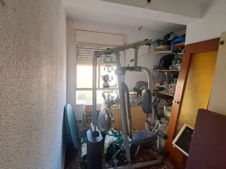 Pis amb jardí en venda a Angel bruna 35, imagen 5