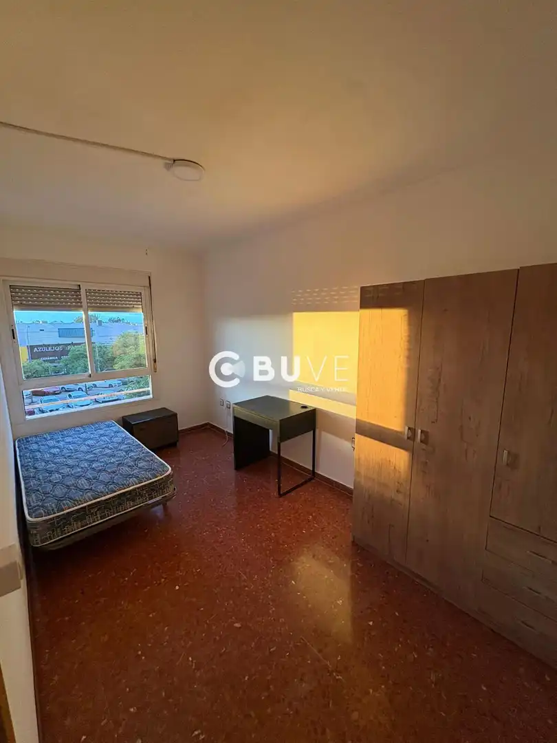 Habitación de Piso en venta en Montequinto con Aire acondicionado, Piscina y Piscina comunitaria