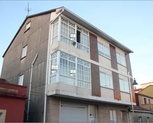 Exterior view of Single-family semi-detached for sale in Pontecesures  with Furnished