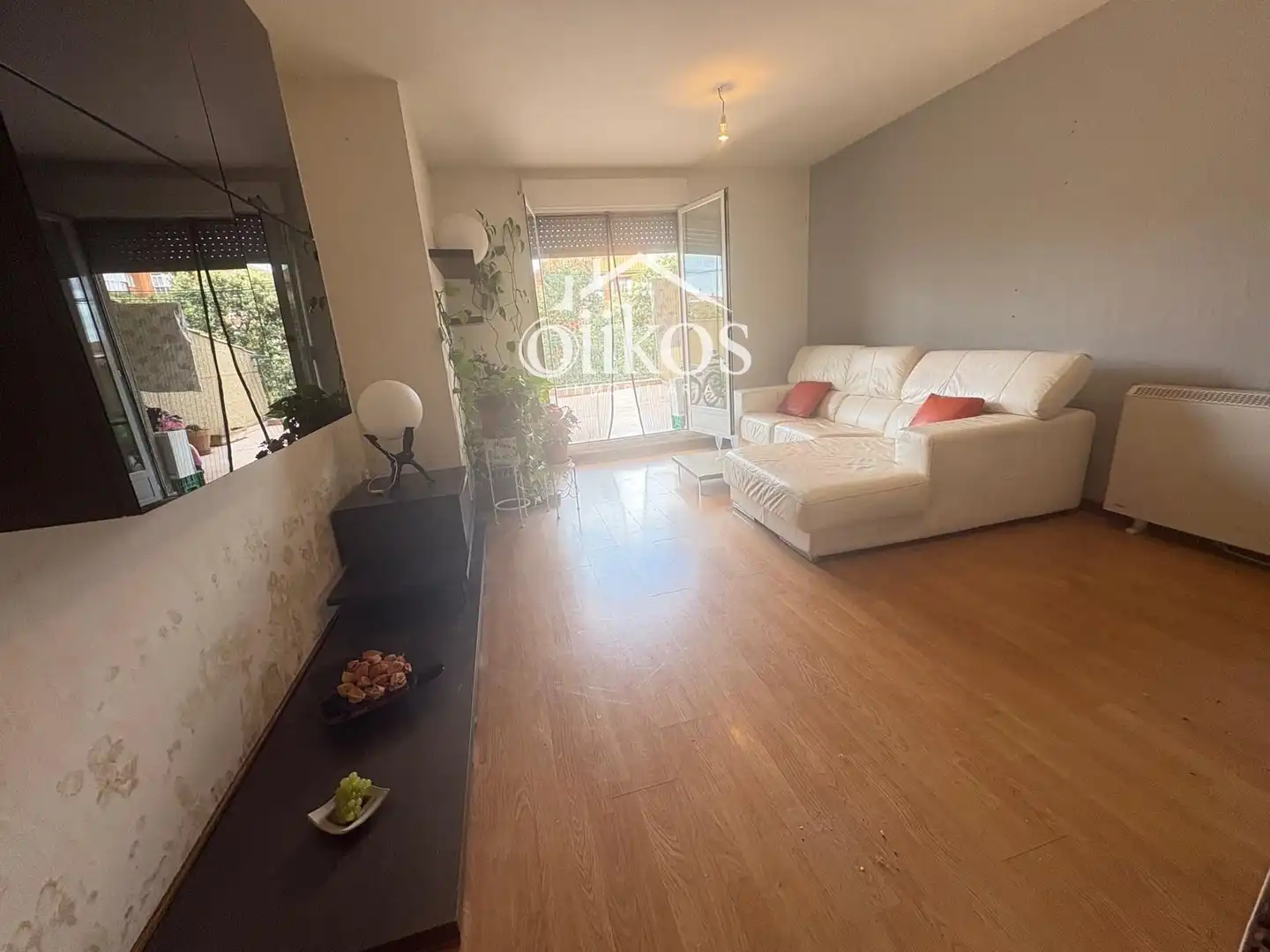 Sala de estar de Piso en venta en Terradillos con Calefacción, Trastero y Amueblado