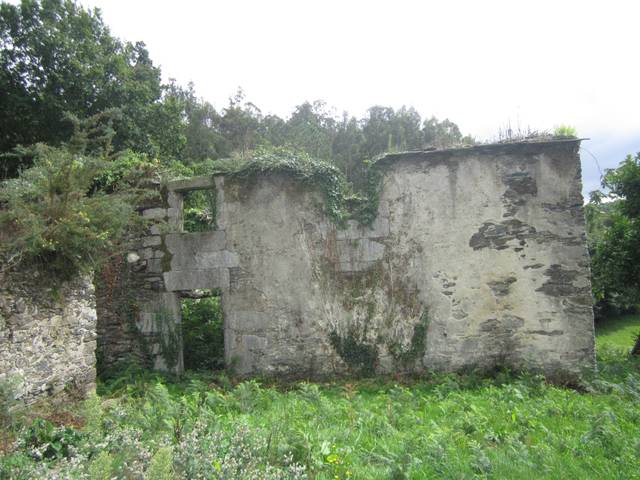 Casa-chalet en Venta en Neda
