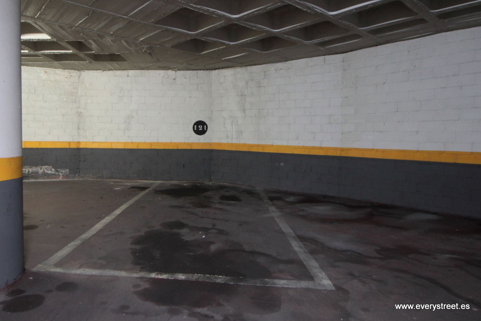 Parking of Garage for sale in  Madrid Capital