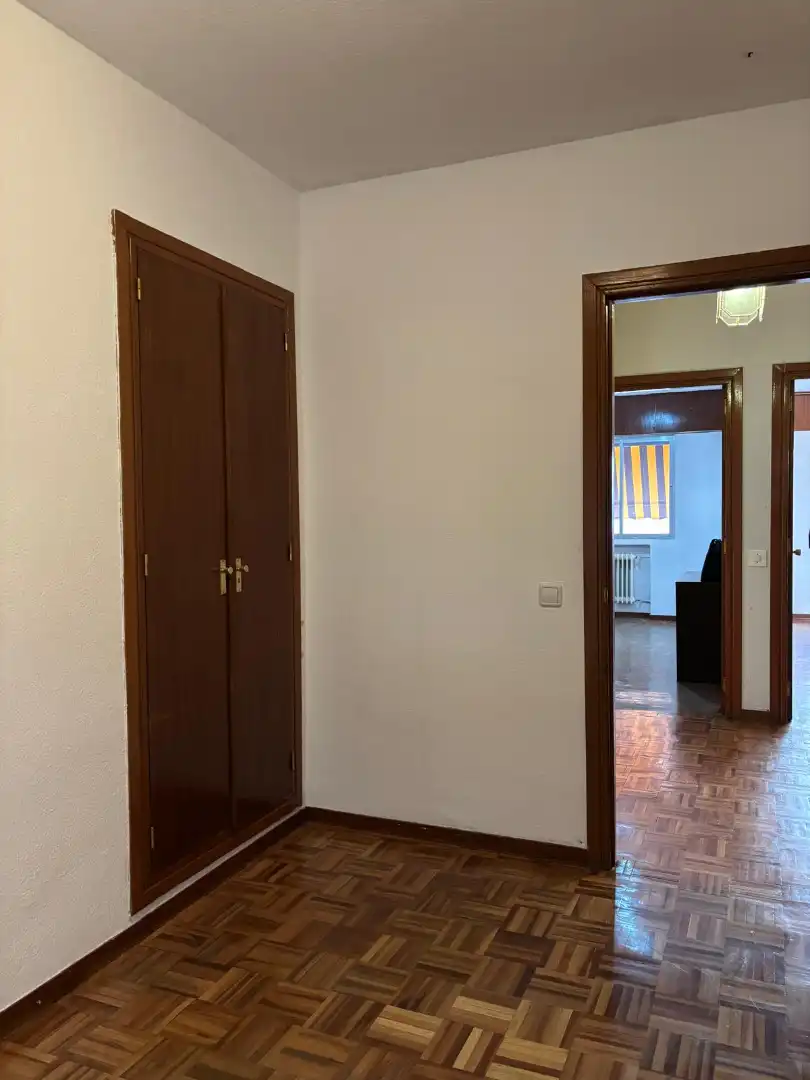 Piso en venta en Alcalá de Henares con Calefacción, Parquet y Terraza