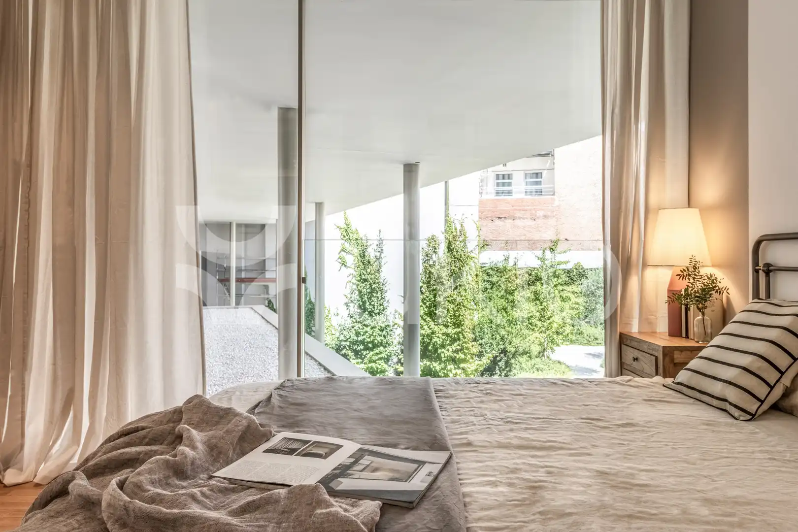 Habitación de Apartamento de alquiler en Madrid con Aire acondicionado, Amueblado y Horno