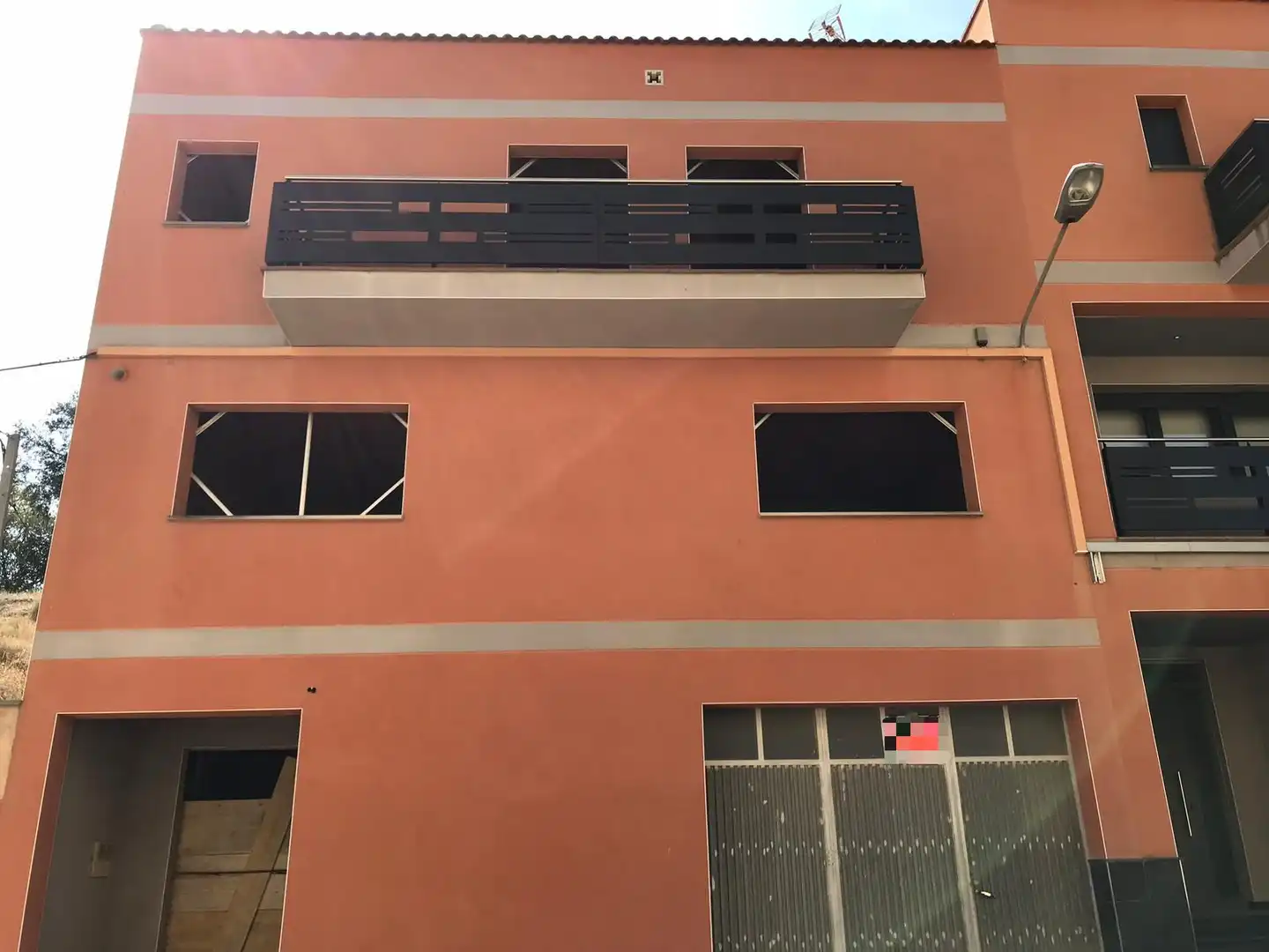 Vista exterior de Casa adosada en venta en Rosselló con Jardín privado, Terraza y Trastero
