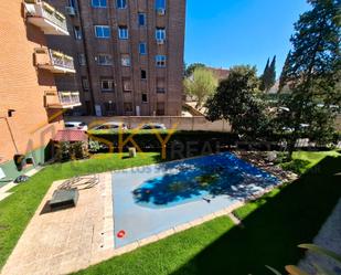 Vista exterior de Pis en venda en  Madrid Capital amb Aire condicionat, Calefacció i Terrassa
