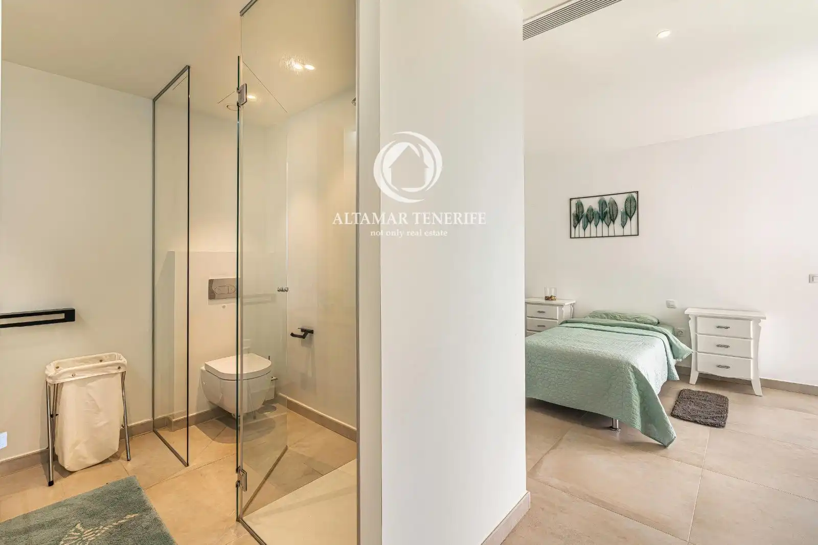 Baño de Casa o chalet de alquiler en Guía de Isora con Terraza, Trastero y Piscina