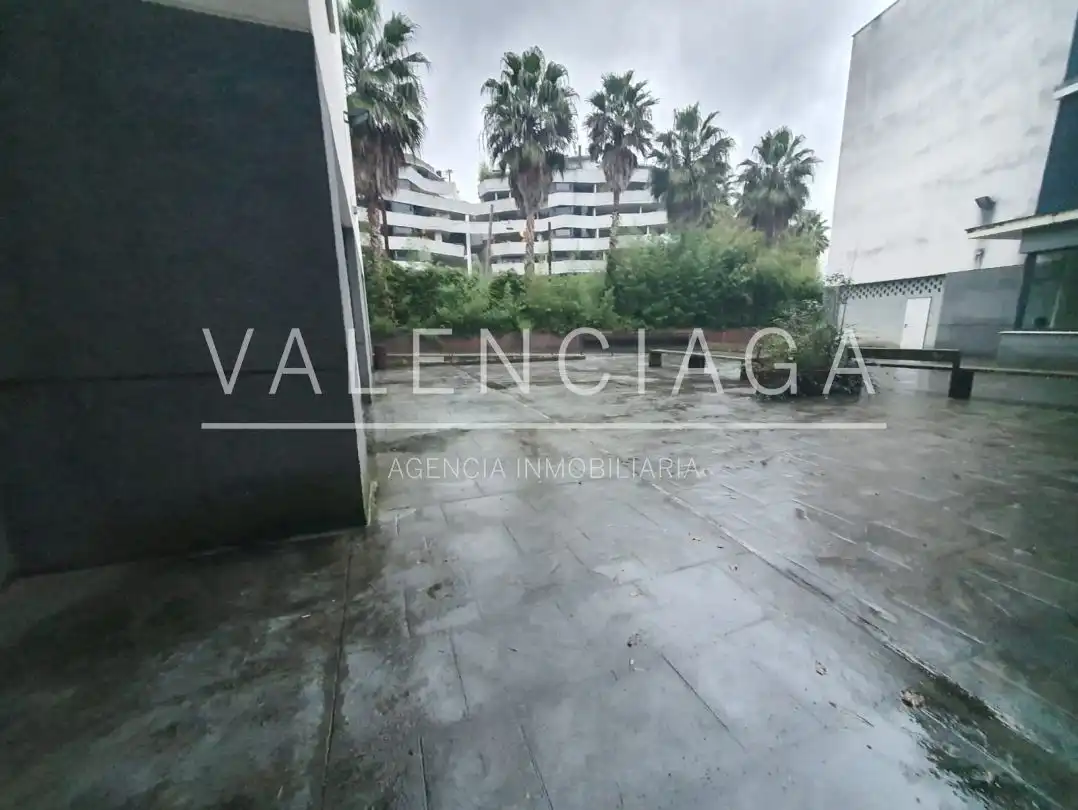 Local commercial à vendre à Zizurkil Núcleo Gunea, imagen 3