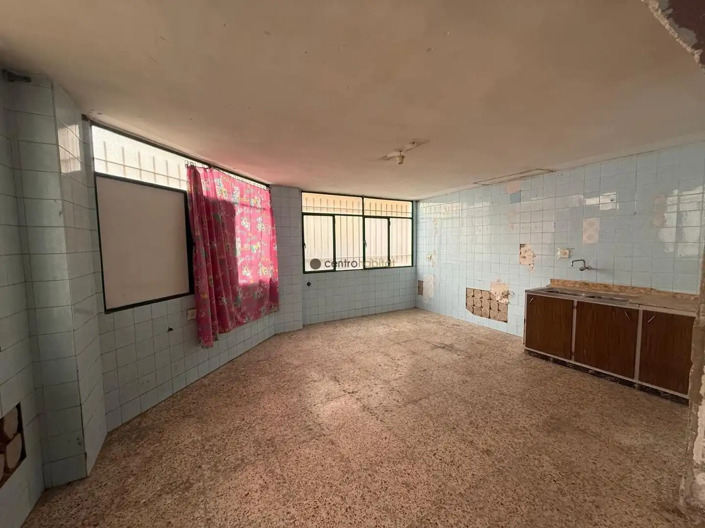 Local en venta en Plaza de Toros - Avenida Chapí - Trinquete