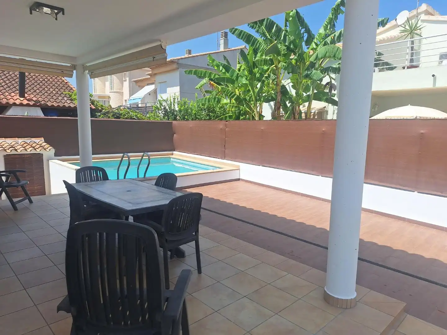 Terrassa de Casa o xalet en venda en Oliva amb Aire condicionat, Terrassa i Piscina