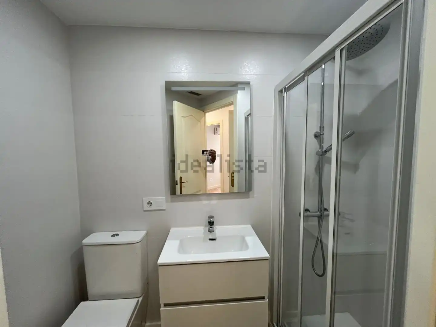 Baño de Piso en venta en  Sevilla Capital con Aire acondicionado, Terraza y Balcón