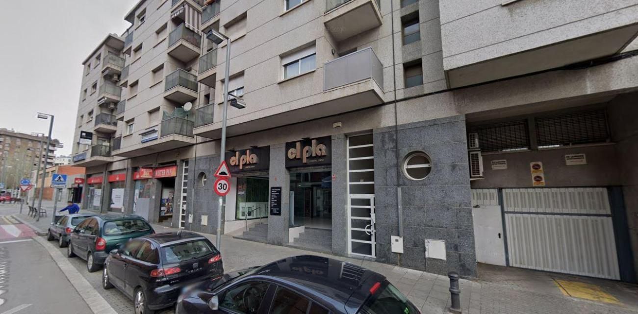 Local en venta en Av/ Germans Marti, Martorell
