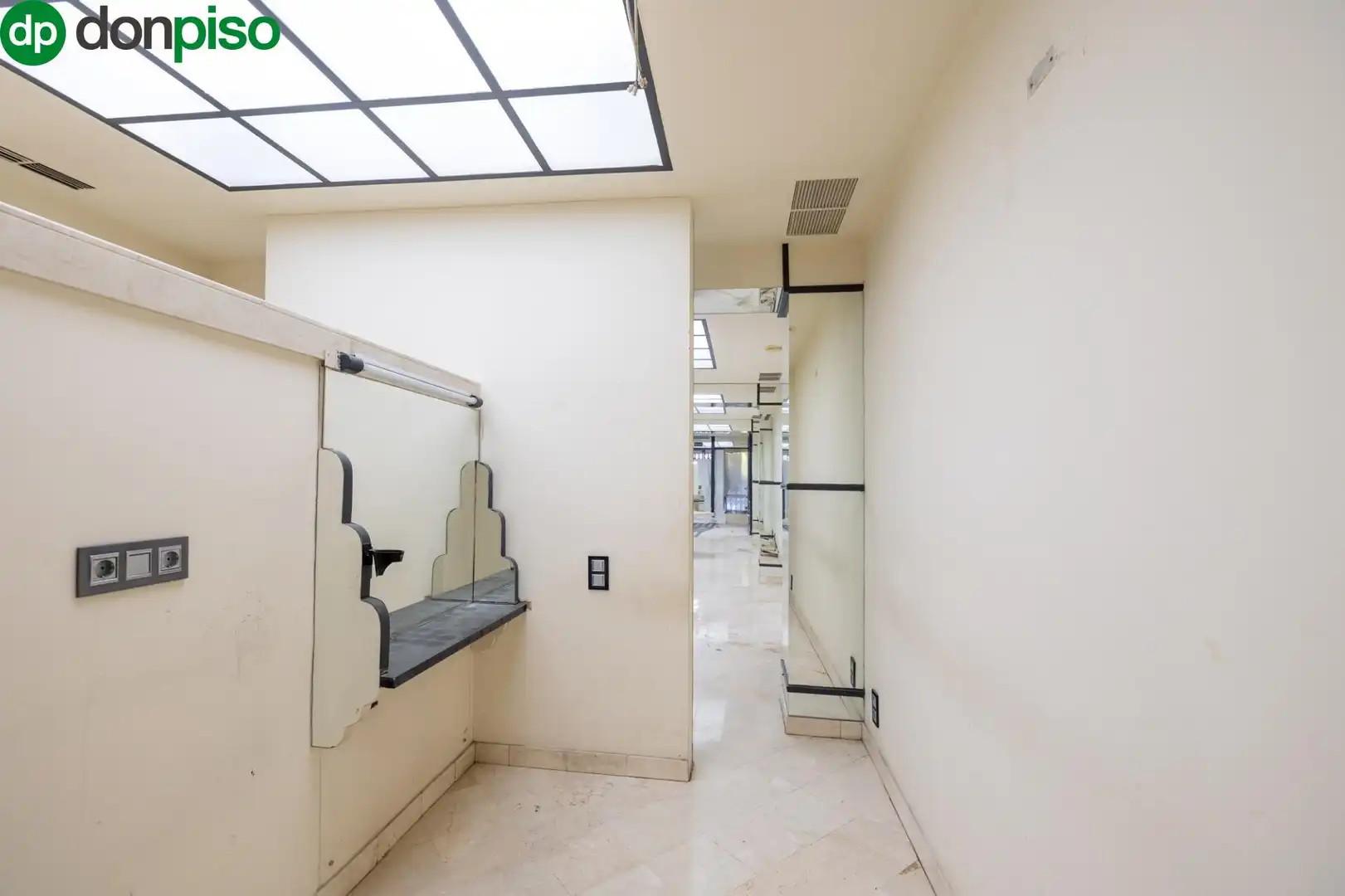 Local comercial en venda a Calle SARABIA, imagen 18