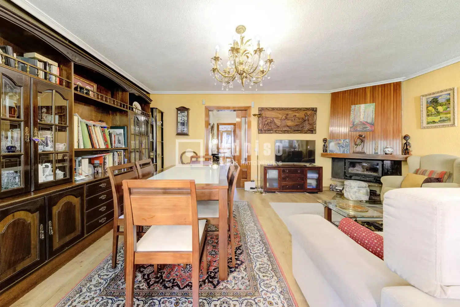 Sala d'estar de Casa o xalet en venda en Estación