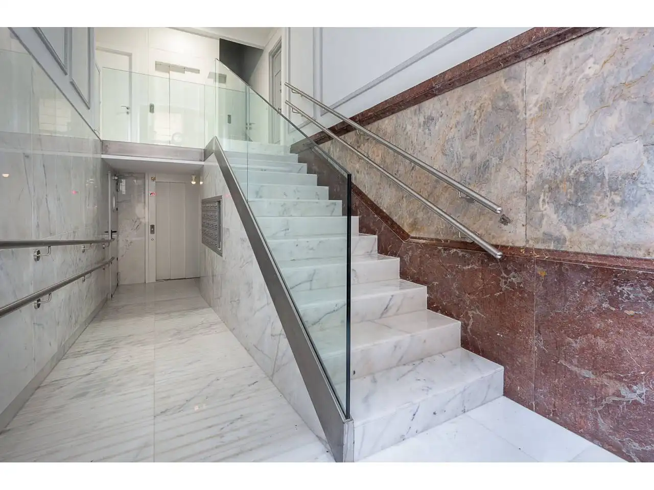 Piso en venta en Donostia - San Sebastián  con Calefacción, Terraza y Trastero
