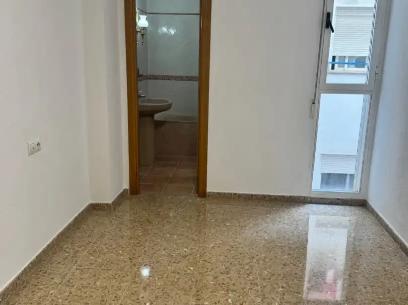 Pis amb ascensor en venda a AVD Gaspar Aguilar 111, imagen 13