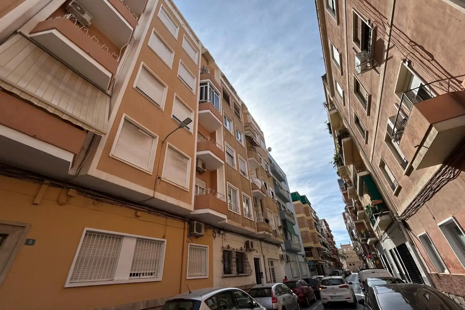 Apartamento con terraza en venta en Pla - Carolinas