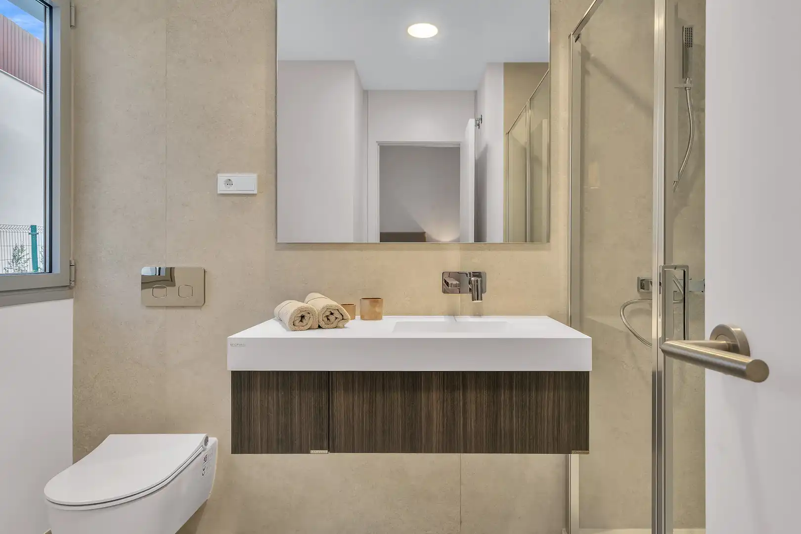 Bathroom of Ground floor for sale in Marbella  with Air Conditioner, Private garden and Terrace