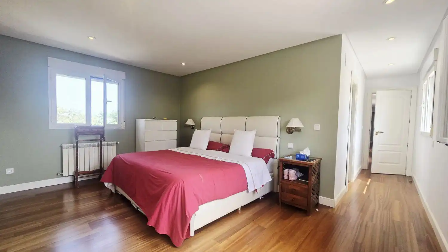 Dormitori de Casa o xalet de lloguer en Algete amb Calefacció, Terrassa i Traster
