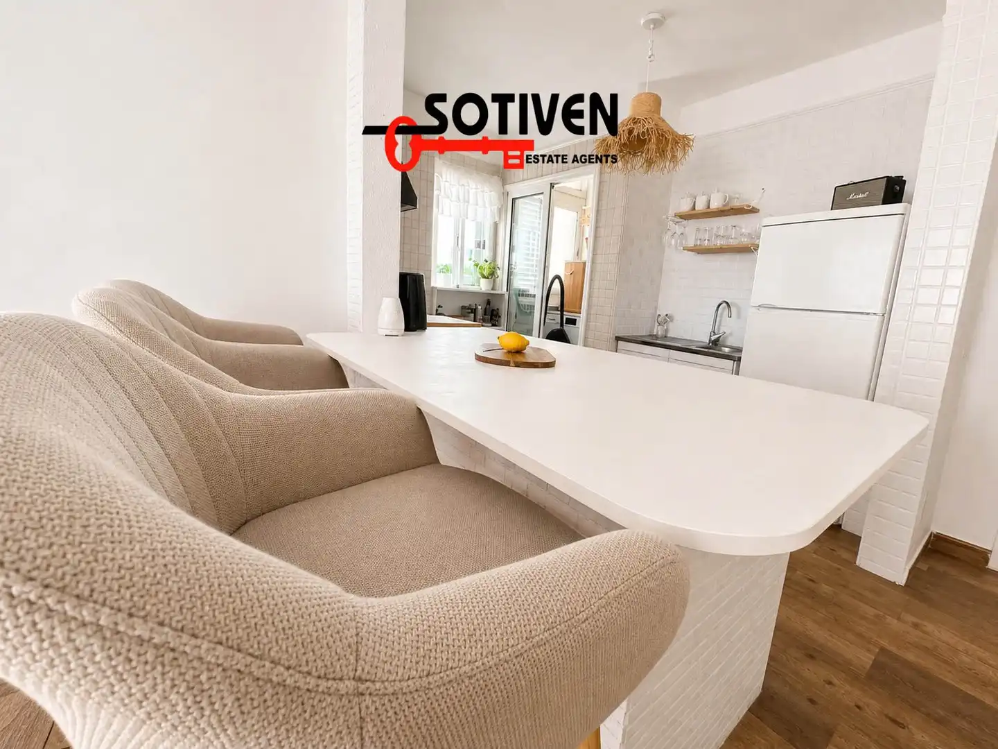 Cuina de Apartament en venda en Acantilados de Los Gigantes