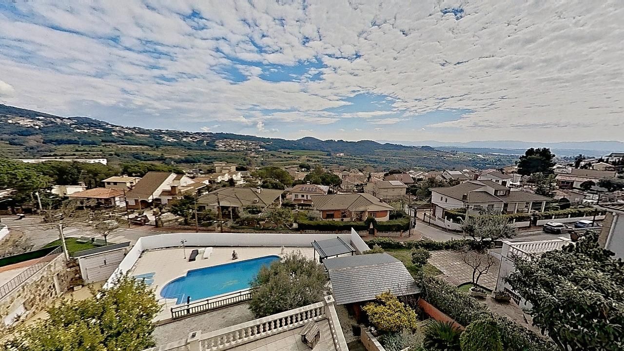 Swimming pool of House or chalet for sale in Caldes de Montbui  with Air Conditioner, Heating and Private garden
